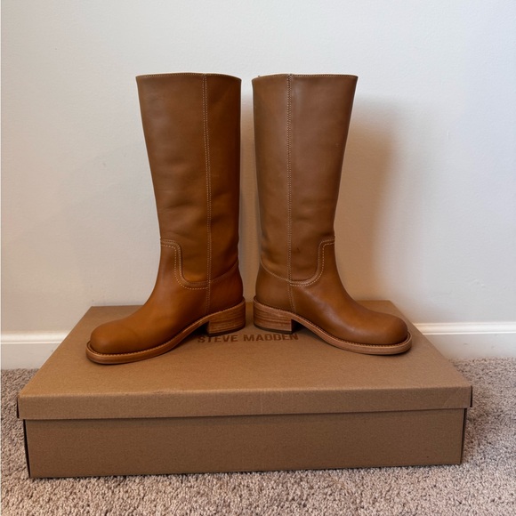 Steve Madden Riggs Banana Leather Boots - Picture 6 of 14